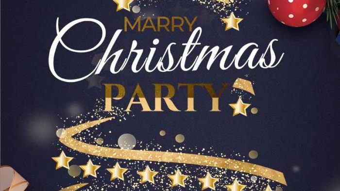 Template Poster Giáng Sinh Party PSD khổ dọc với cây thông sao vàng, ánh sáng lấp lánh và chữ "Merry Christmas".